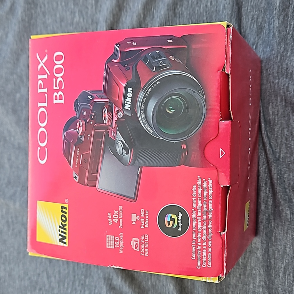Nikon Coolpix B500